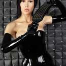 Tall Amazonian Dominatrix in Hilo